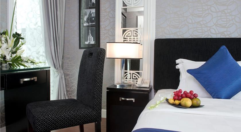 Church Boutique Hotel - Hang Ca
