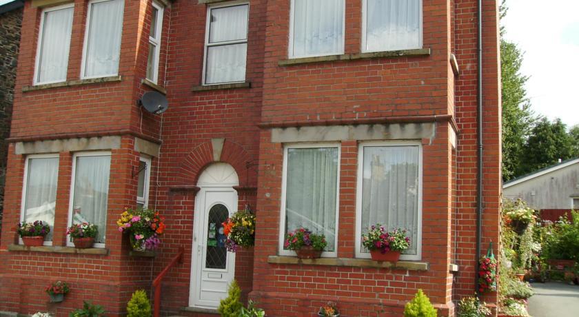 Мини-отель Plasnewydd Bed And Breakfast