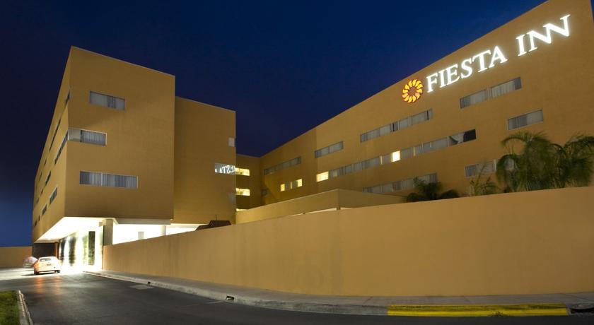 Отель Fiesta Inn Reynosa