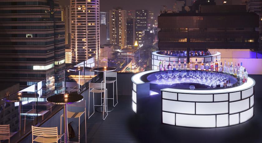 Hilton Singapore