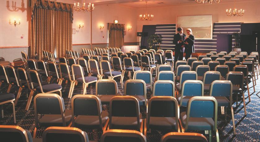 Отель Macdonald Botley Park Hotel, Golf & Spa