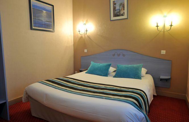 Отель Logis Hotel Sandrina