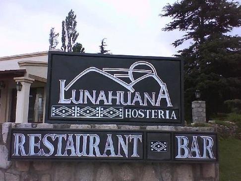 Отель Hostería Lunahuana