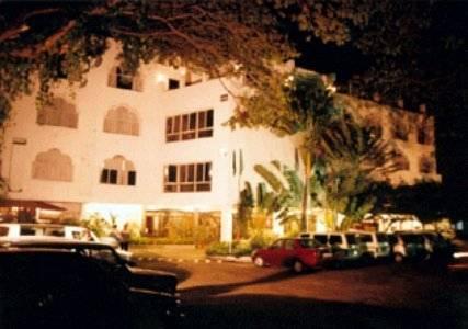 Отель Kings Kourt Hotel