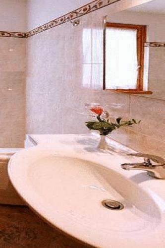 Отель Hotel Riz Ferrari