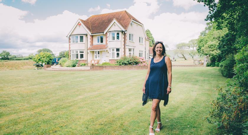 Отель Leyland Country House
