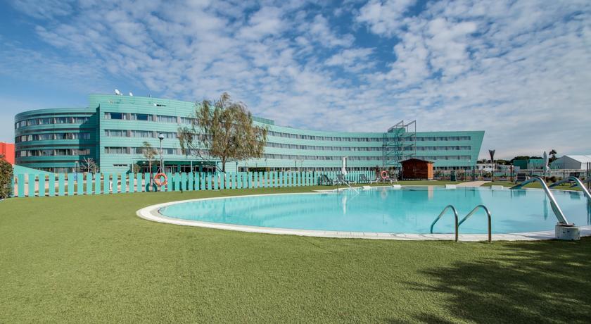 Отель Barcelona Airport Hotel