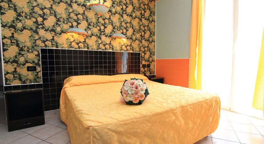 Отель Hotel Esperia