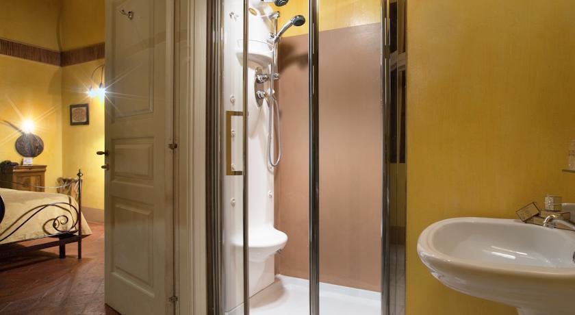 Отель Graziella Patio Hotel