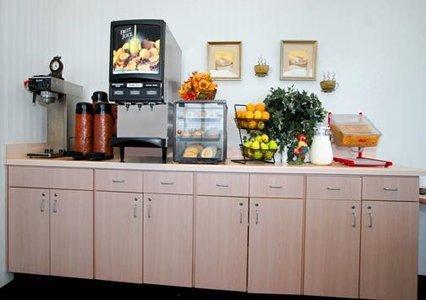 Отель Econo Lodge Elyria