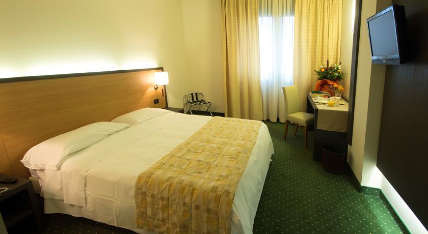 Отель Hotel King