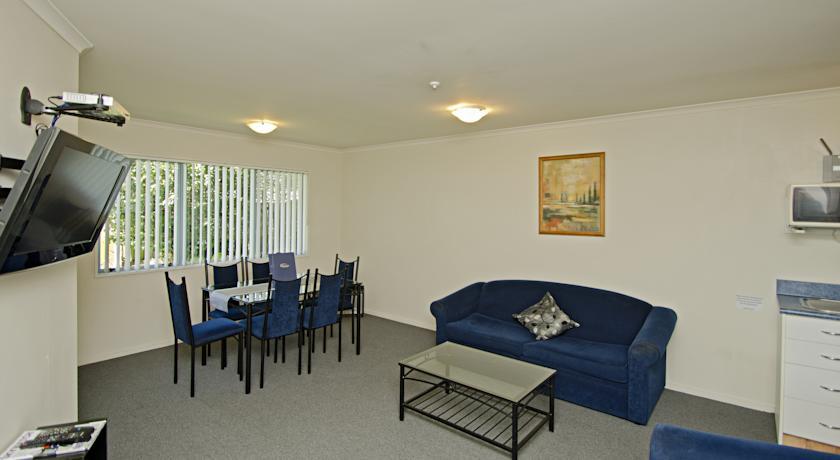 Отель Gateway Motor Inn
