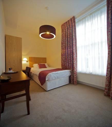 Отель The Regency Bristol Hotel