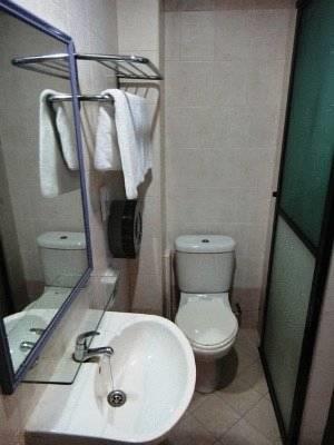 Amrise Hotel