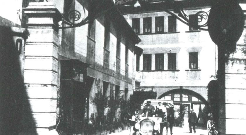 Отель Albergo Cappello e Cadore