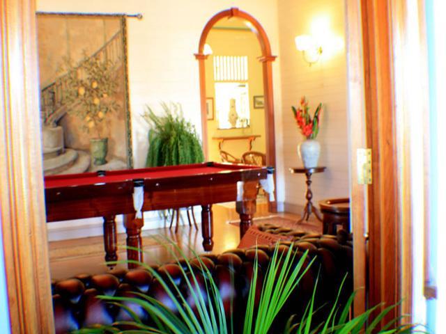 Мини-отель Classique Bed & Breakfast