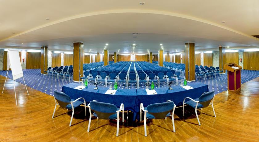 Отель Costa Adeje Gran Hotel