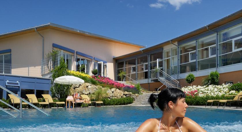 Отель Vitalhotel Quellengarten
