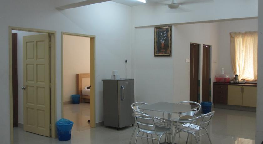 Апартаменты Wisma Pantai Apartment