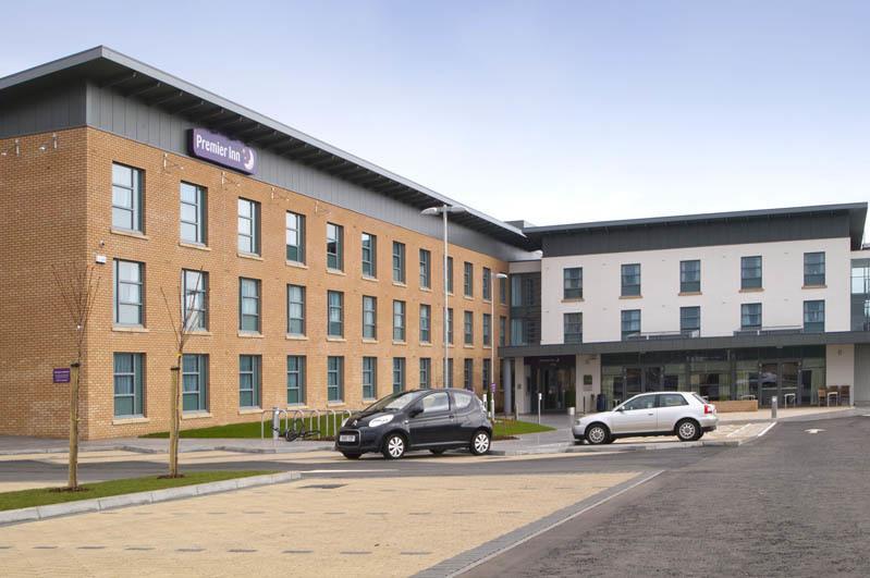 Отель Premier Inn Edinburgh Airport (Newbridge)