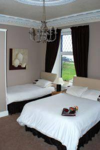 Гостевой дом Lakeview Guest House