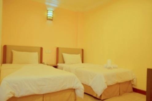 Отель Hotel Central Sandakan