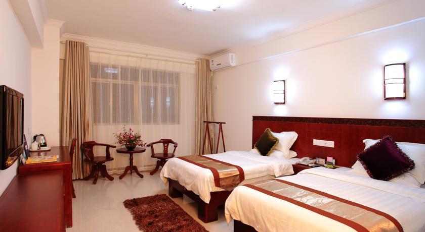 Sanya Jiulixiang Business Hotel