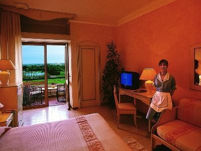 Отель Is Molas Resort