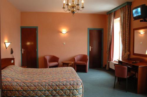 Отель Hotel Iris Aubepine