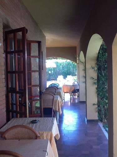 Отель Hotel Gabbiano Azzurro