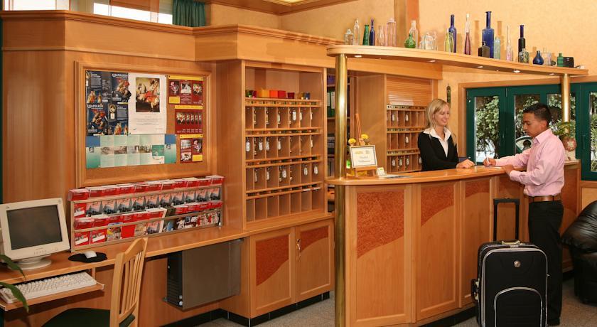 Hotel Asperner Löwe