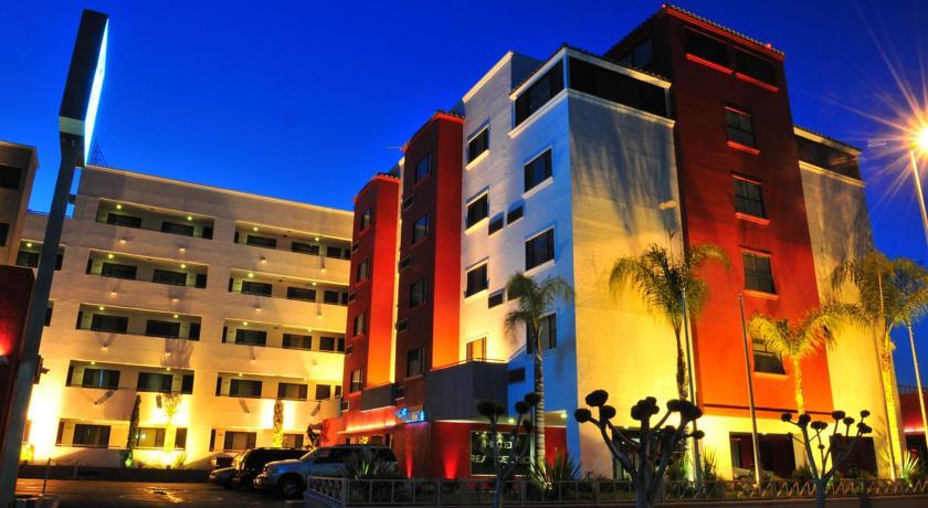 Отель Hotel Real del Rio