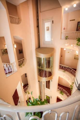 Отель Best Western Bistra & Galina Hotel