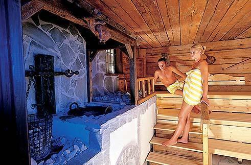 Отель Hotel Übergossene Alm
