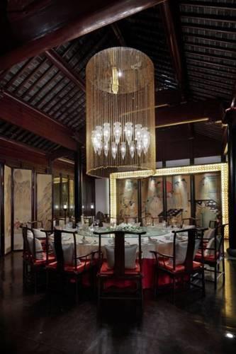Отель Hovle Mansion Club & Hotel