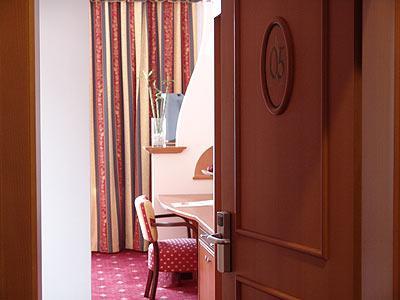 Отель Alexandra Hotel
