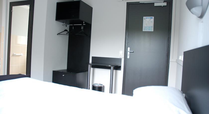 Отель Evasion Hotel