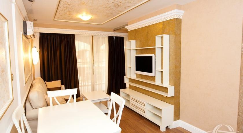 Апартаменты Golden Rainbow Beach Aparthotel