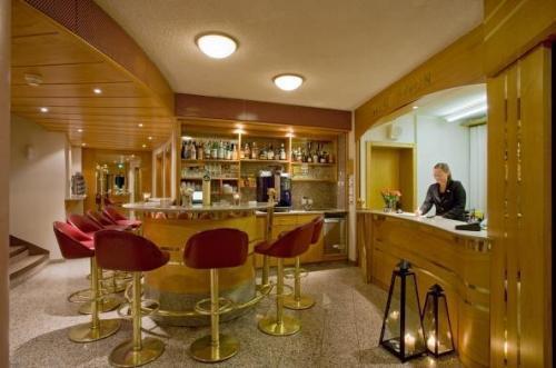 Отель Hotel Alex