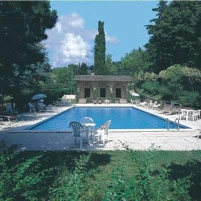 Отель Hotel Torre Dei Calzolari Palace