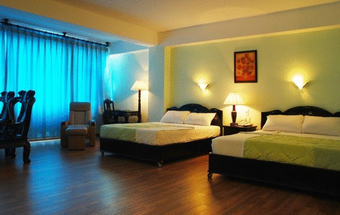 Отель Riverview Hotel