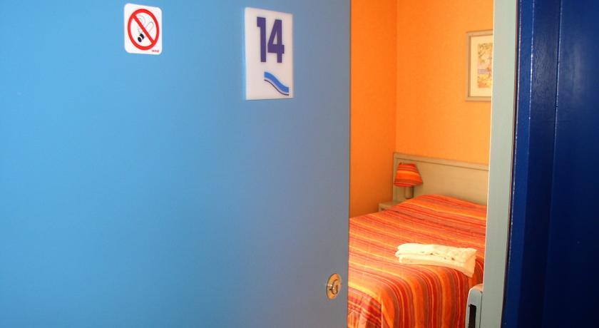 Отель Atlantic Hotel Rennes Centre Gare