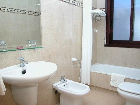 Отель Hotel Montalvo Playa