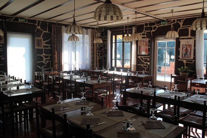 Отель Hôtel Restaurant Maison Blanche
