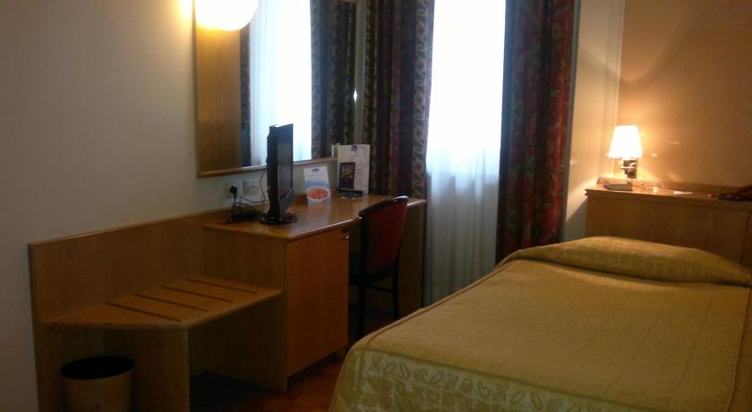 Отель Hotel Riviera