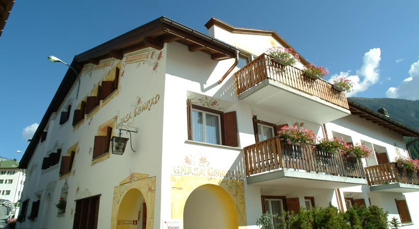 Отель Hotel Conrad