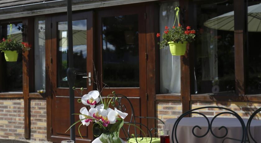 Отель Inter-Hotel Ikar Blois Sud