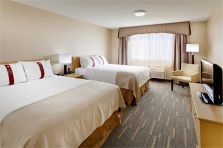 Отель Holiday Inn Lethbridge