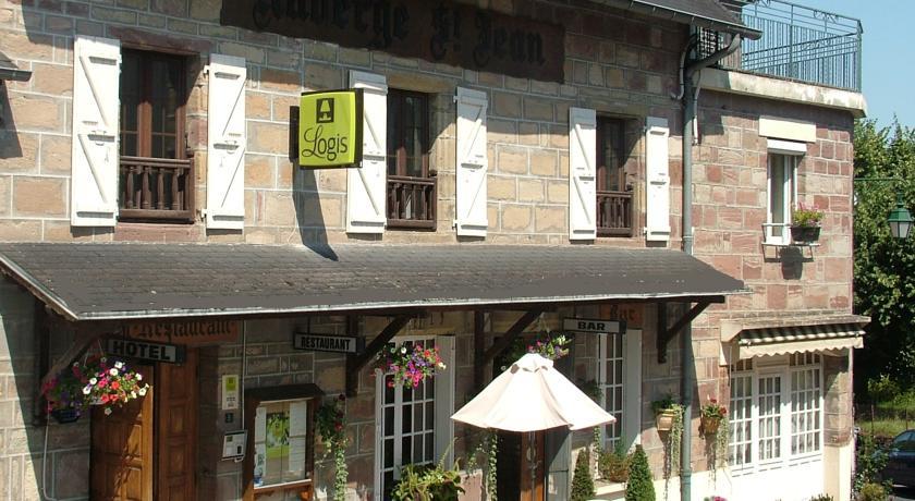 Отель Auberge Saint Jean
