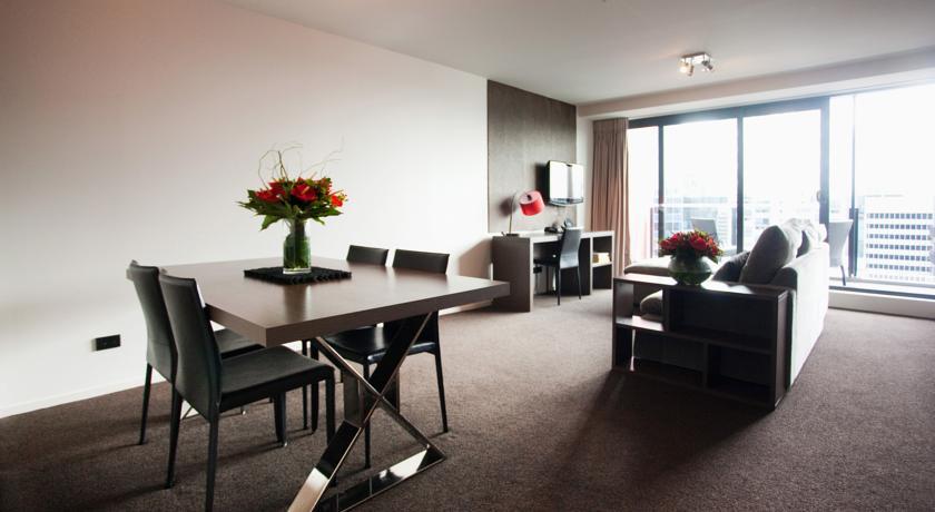 Апартаменты Waldorf Celestion Apartment Hotel